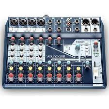 SOUNDCRAFT NOTEPAD 12 FX