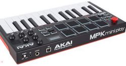 AKAI MPK MINI PLAY